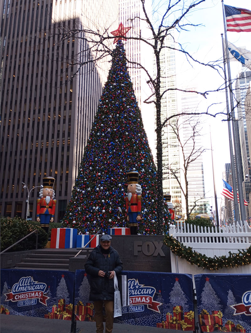 Fox Square Christmas Tree