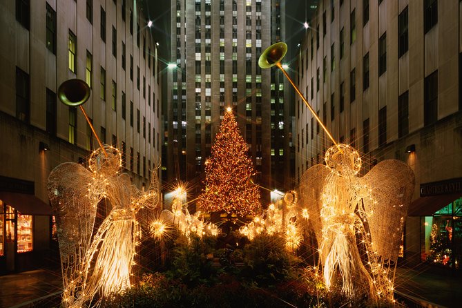 New York City Christmas Holiday Lights And Markets Walking Tour